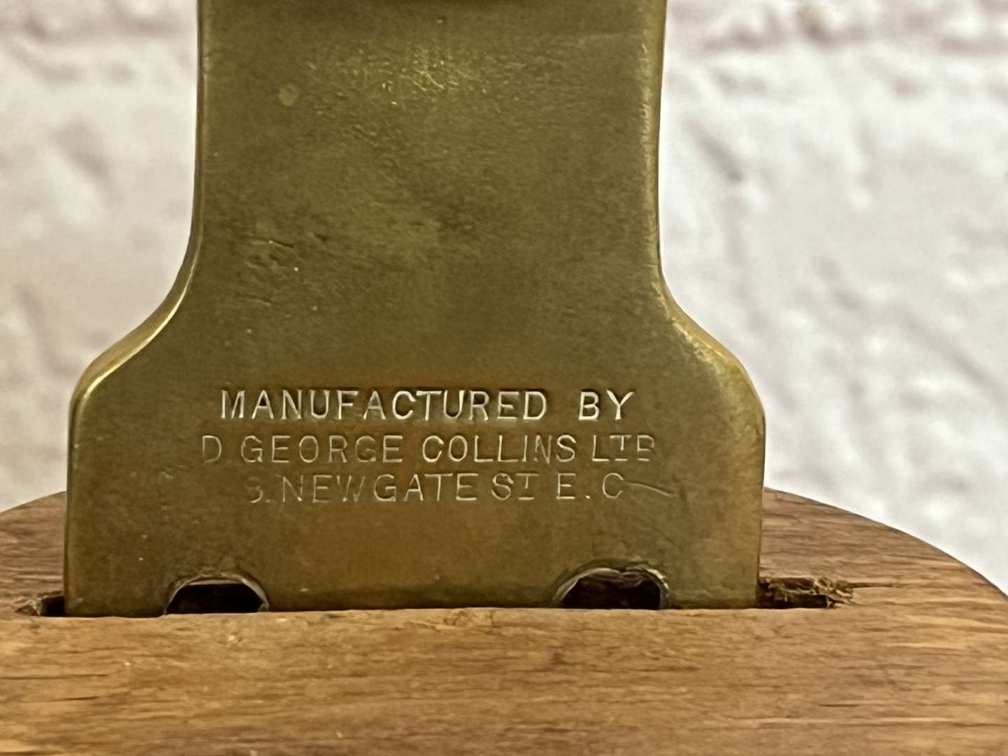 <p>Motor Union Car Badge Circa 1909 By D. George Collins Ltd</p>