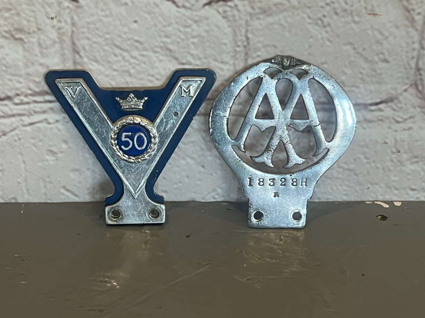 <p>VM50 Veteran Motorist Car Club Badge and AA Badge Numbered 18328H</p>