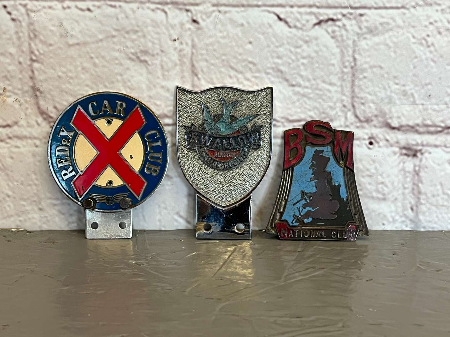 <p>Redex, Austin Swallow and BSM National Car Club Badges&nbsp;</p>