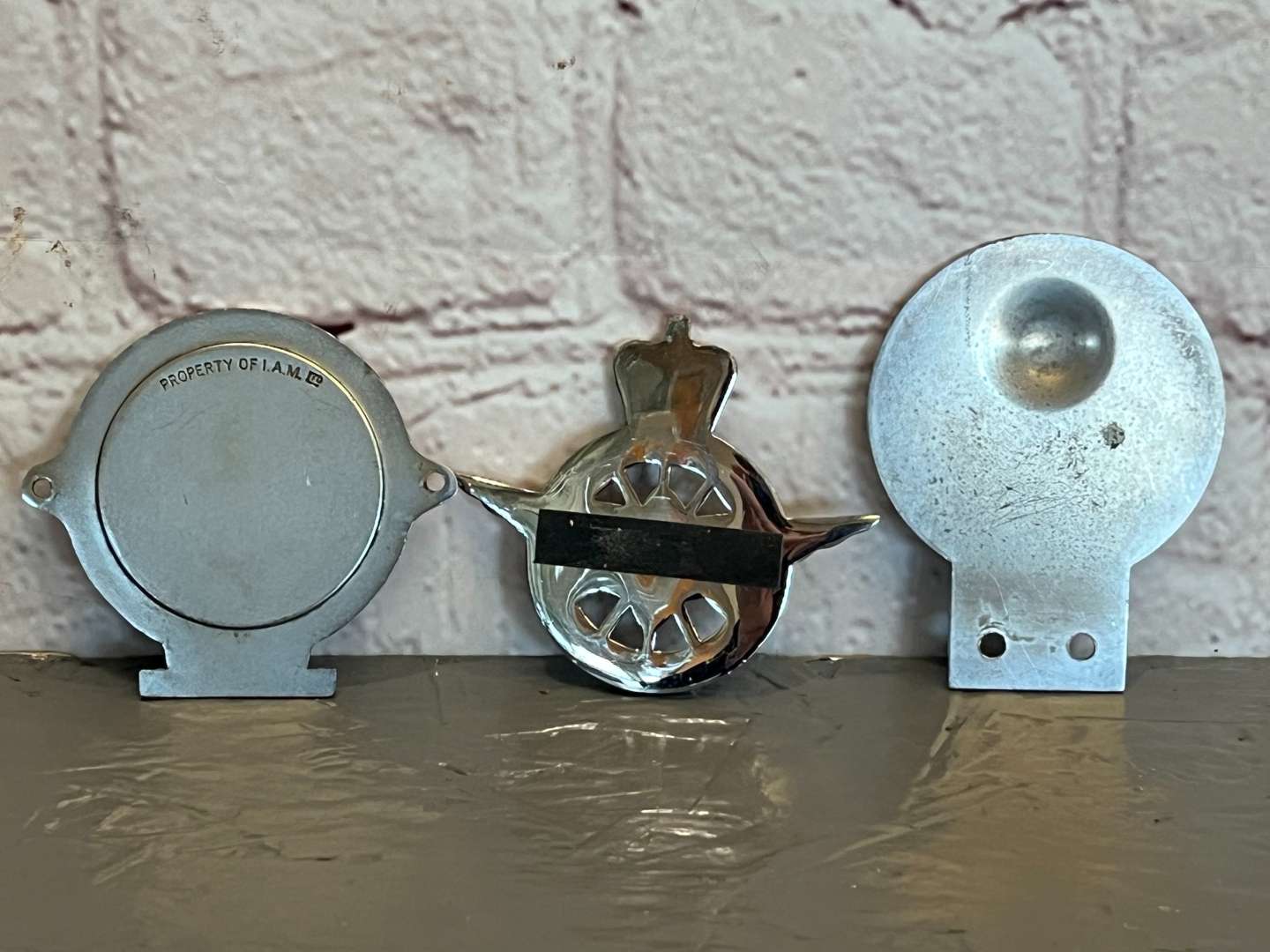 <p>Civil Service Motoring Association, Vintage Sports Car Club and Advanced Motorist Car Badge (3)&nbsp;</p>