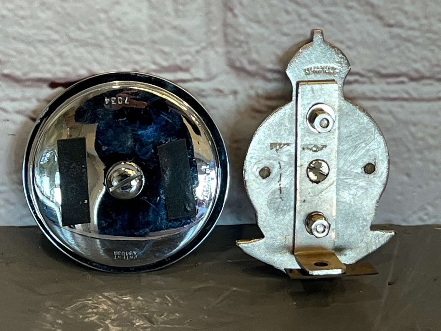 <p>Two RAC Car Club Badges</p>