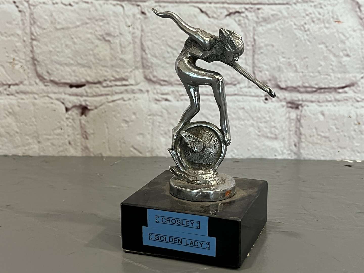 <p>Crosley “Golden Lady” Swift and Alvis Car Mascots (3)</p>