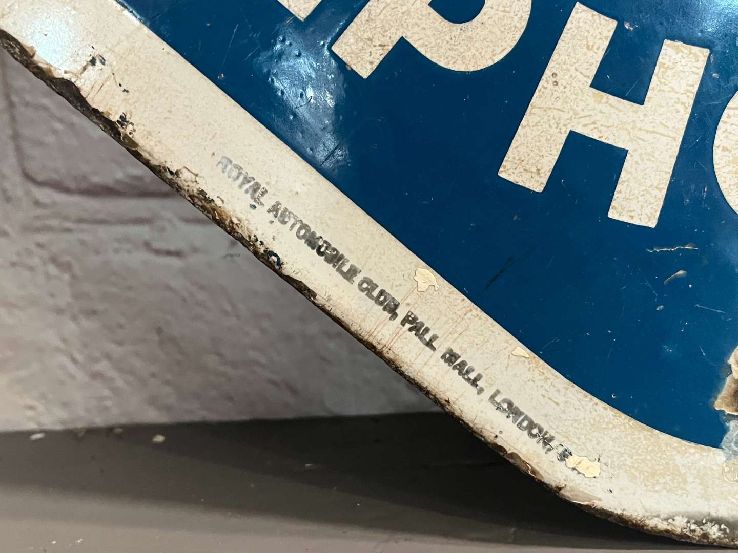 <p>RAC Telephone Box Enamel Sign</p>