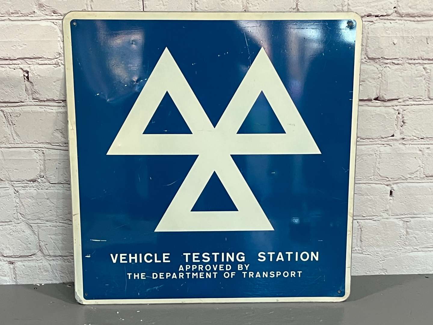 <p>MOT Aluminium Sign</p>