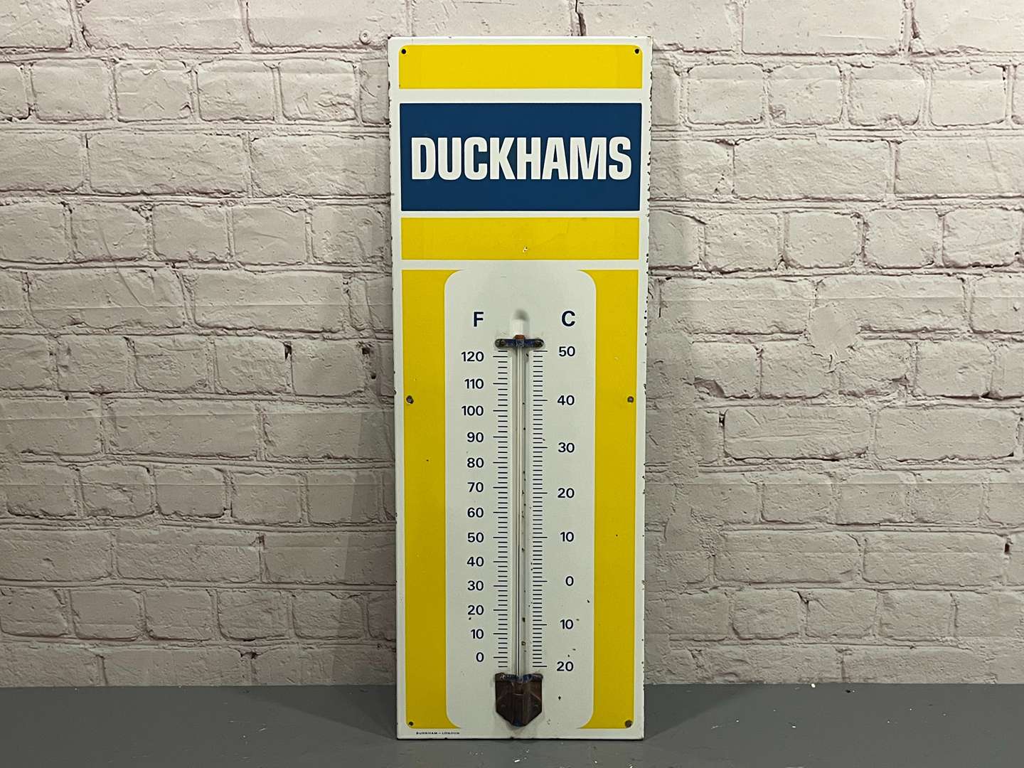<p>Duckhams Thermometer Enamel Sign</p>