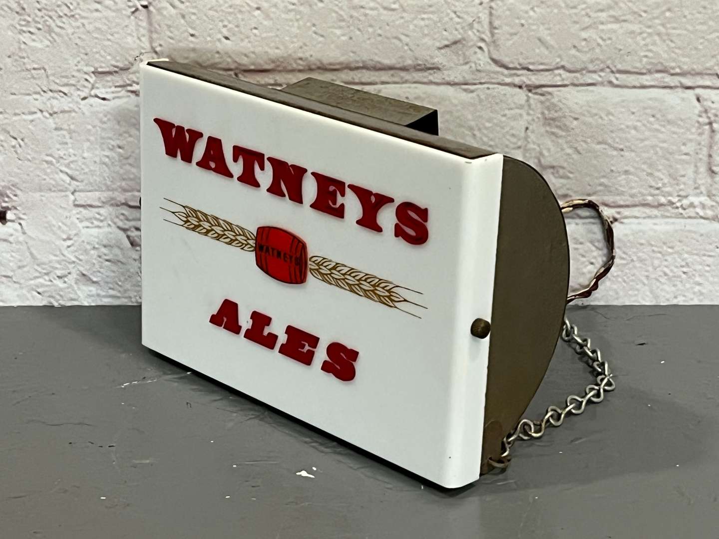 <p>Watneys Ales Small Illuminated Sign</p>