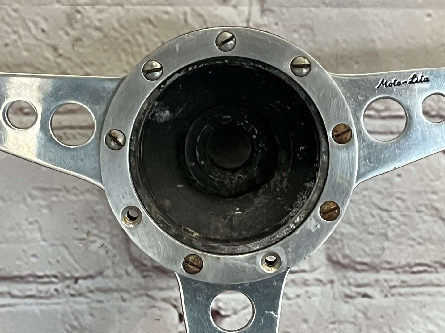 <p>Moto-Lita Wooden Steering Wheel</p>