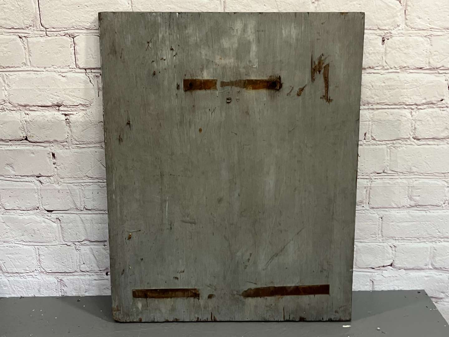 <p>London Underground Police No Parking £50 Fine Aluminium Sign</p>