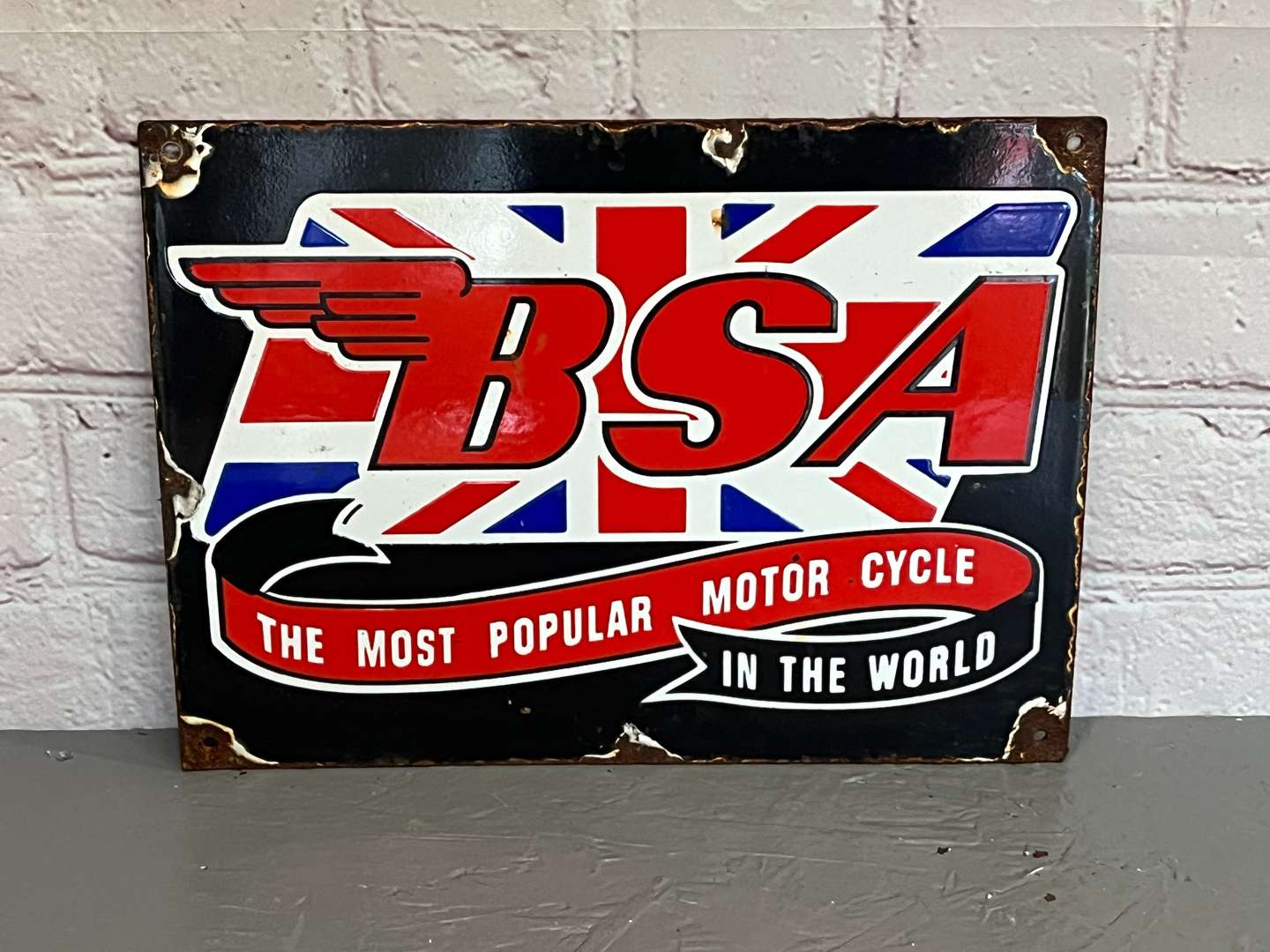 <p>BSA British Motorbikes Enamel Sign</p>
