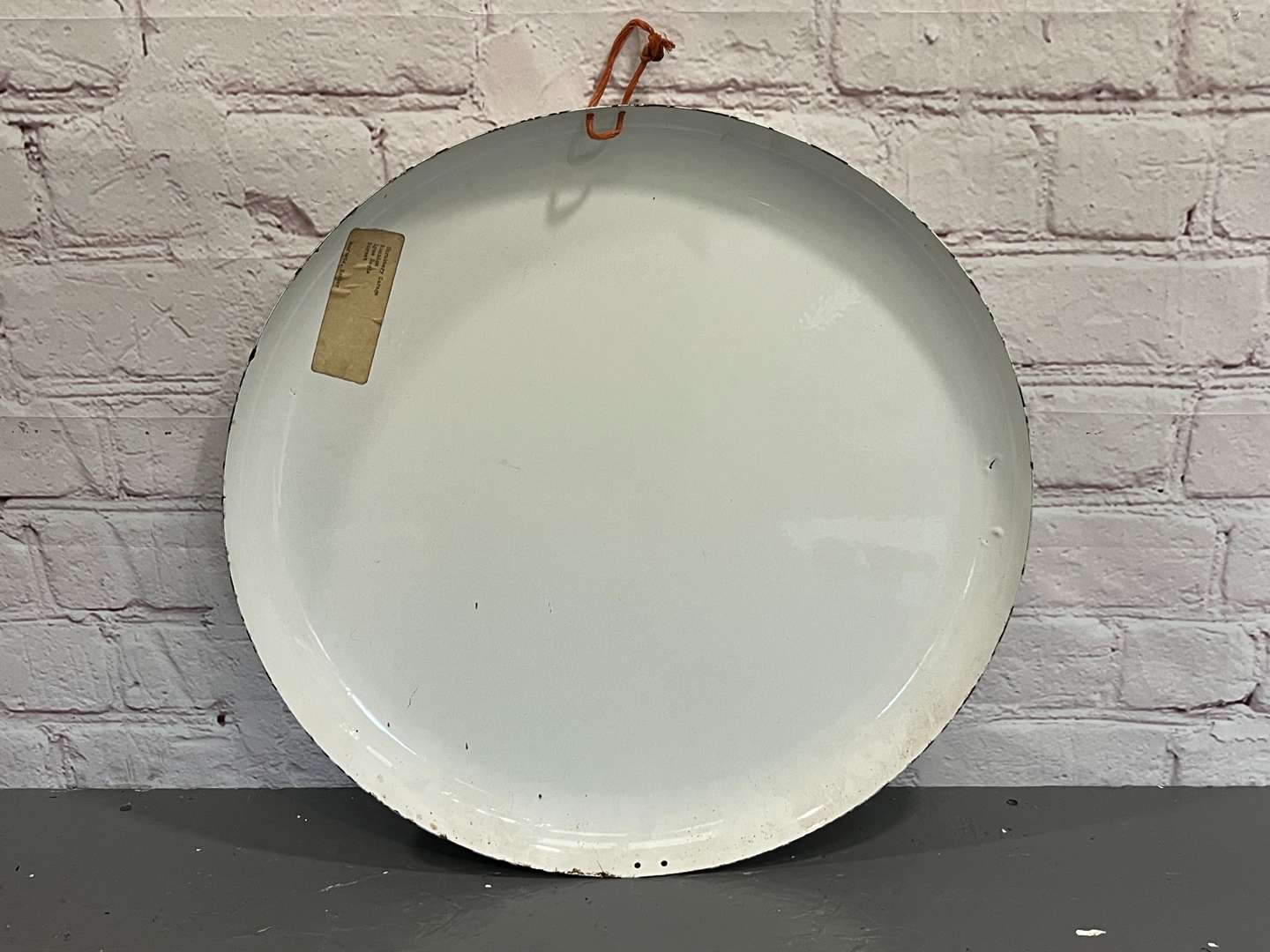 <p>Unipart Centre Convex Enamel Sign</p>