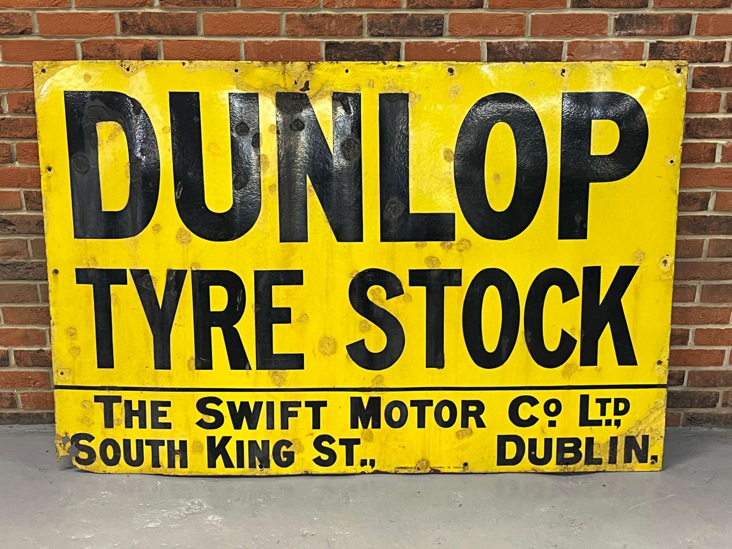 <p>Dunlop Tyre Stock Large Enamel Sign</p>