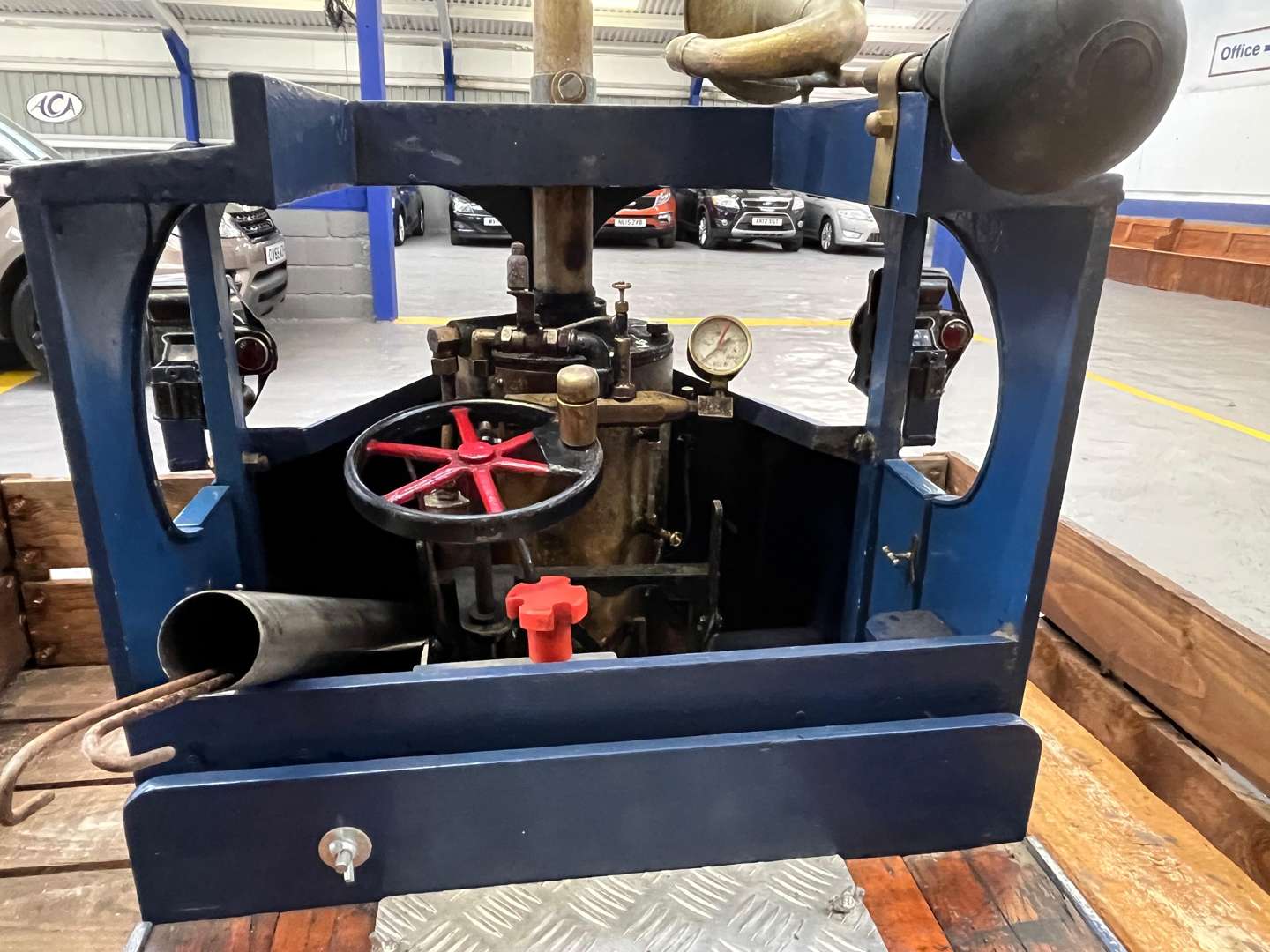 <p>Sentinel 3" Ride on Steam Lorry Based on The DG Model and Trailer</p>