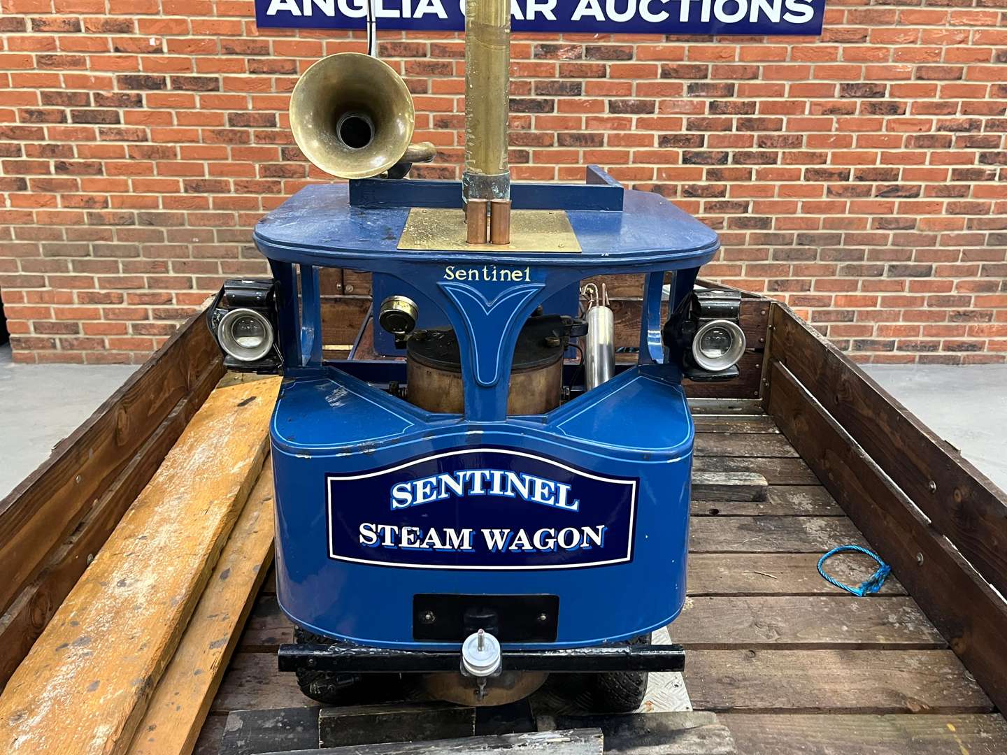 <p>Sentinel 3" Ride on Steam Lorry Based on The DG Model and Trailer</p>