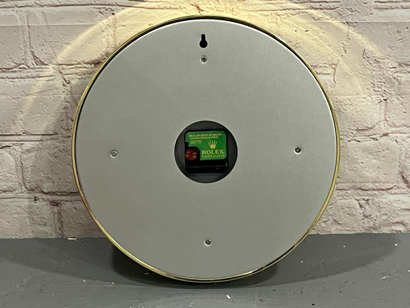 <p>Rolex Cosmograph Modern Metal Wall Clock</p>