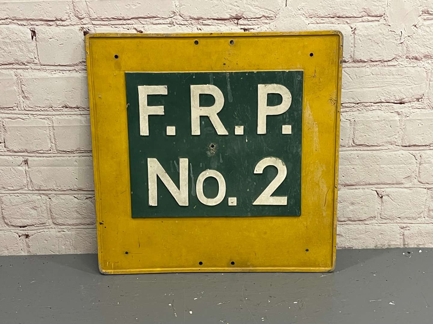 <p>WWII F.R.P No2 Cast Aluminium Sign</p>