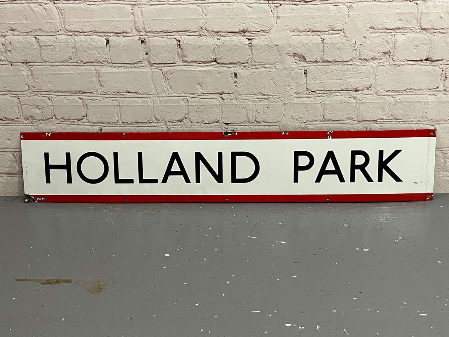 <p>Holland Park Enamel Railway Sign</p>