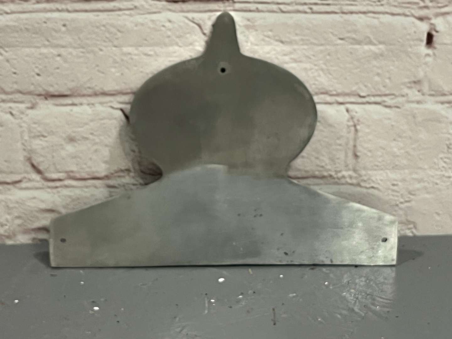 <p>RAC Approved Garage Aluminium Sign</p>