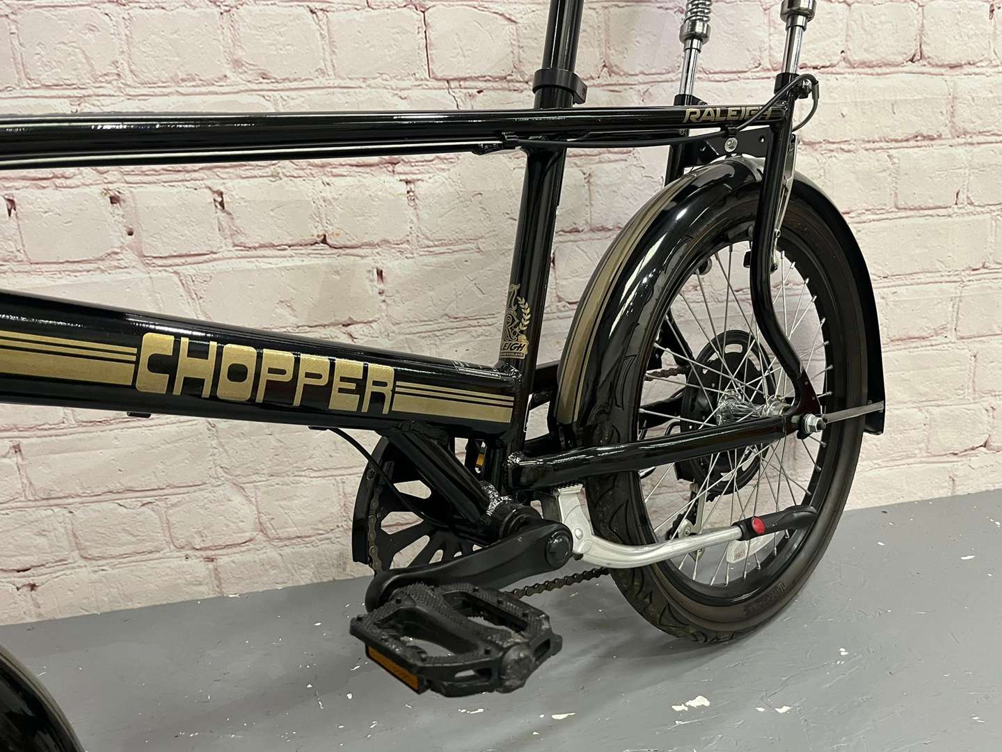 <p>MkIII Raleigh Chopper JPS Limited Edition Bicycle</p>
