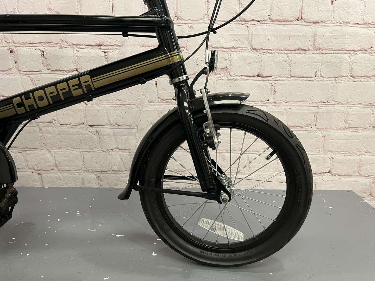 <p>MkIII Raleigh Chopper JPS Limited Edition Bicycle</p>