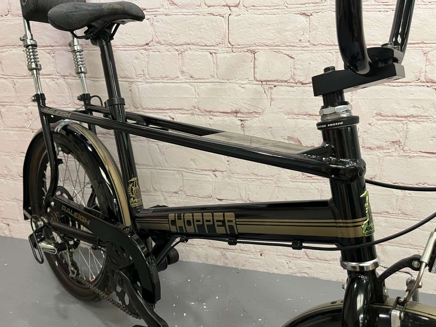 <p>MkIII Raleigh Chopper JPS Limited Edition Bicycle</p>