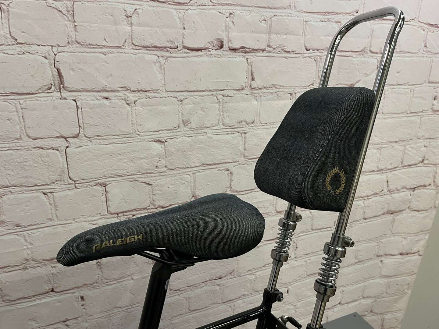 <p>MkIII Raleigh Chopper JPS Limited Edition Bicycle</p>