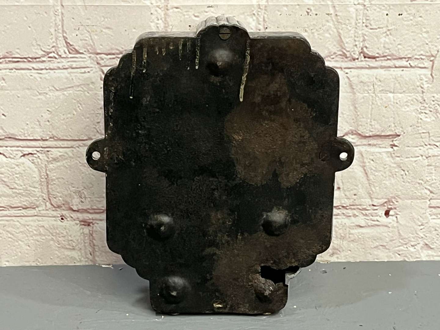 <p>Manometro 1920's Barcelona Made Air Pressure Gauge</p>