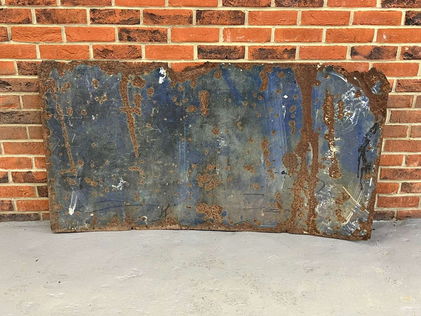 <p>Michelin Tyres Stock Enamel Sign</p>