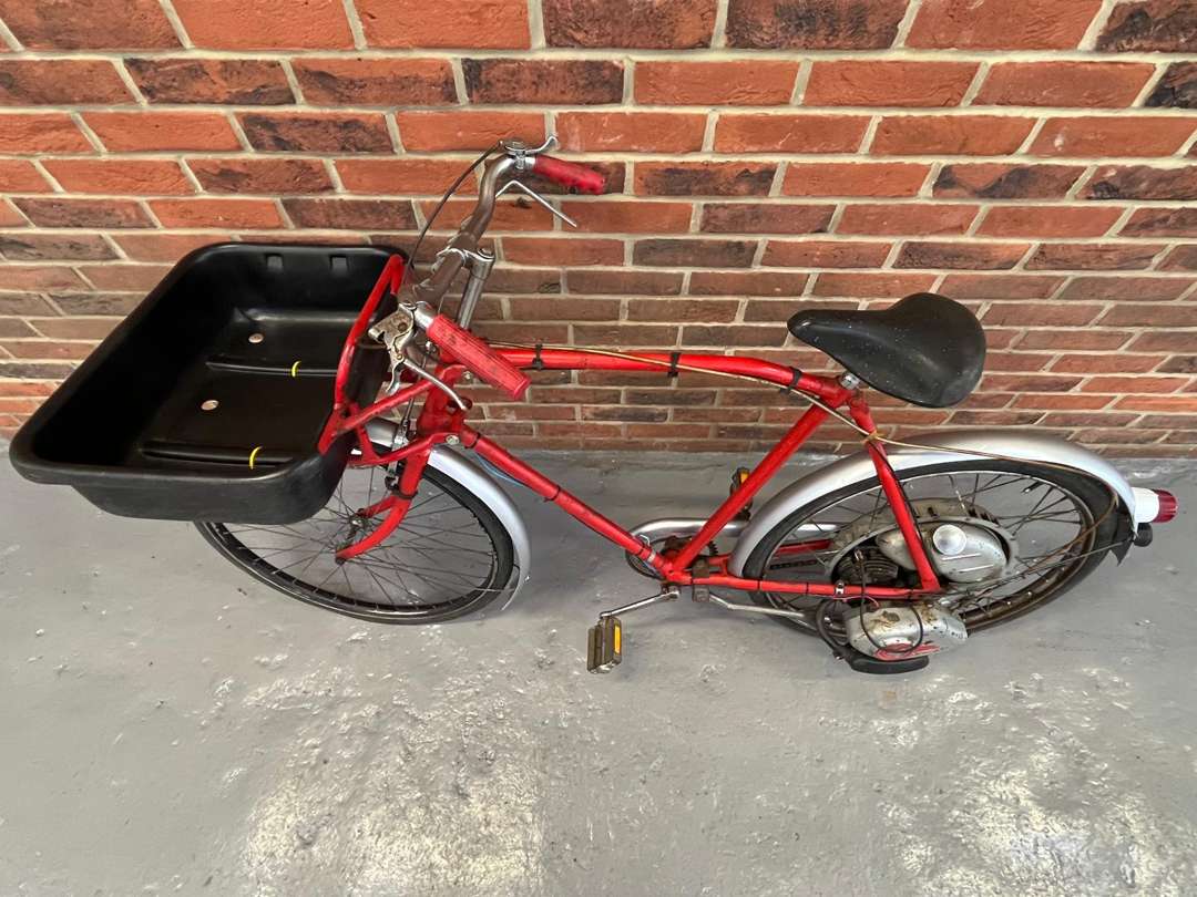 <p>Cyclemaster Postman's Bicycle</p>