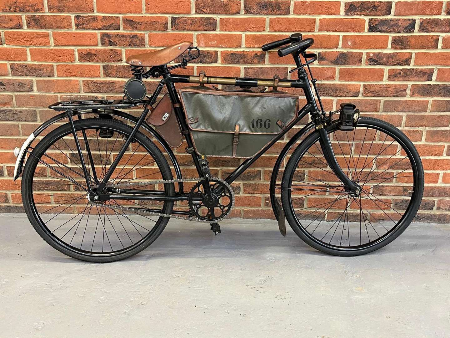 <p>WWII Swiss Army Bicycle Model MO-5</p>