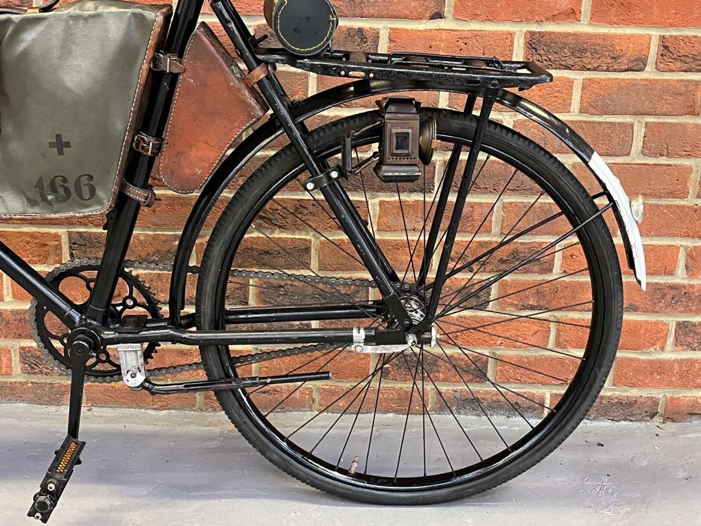 <p>WWII Swiss Army Bicycle Model MO-5</p>