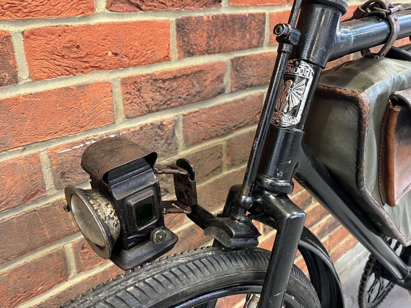 <p>WWII Swiss Army Bicycle Model MO-5</p>