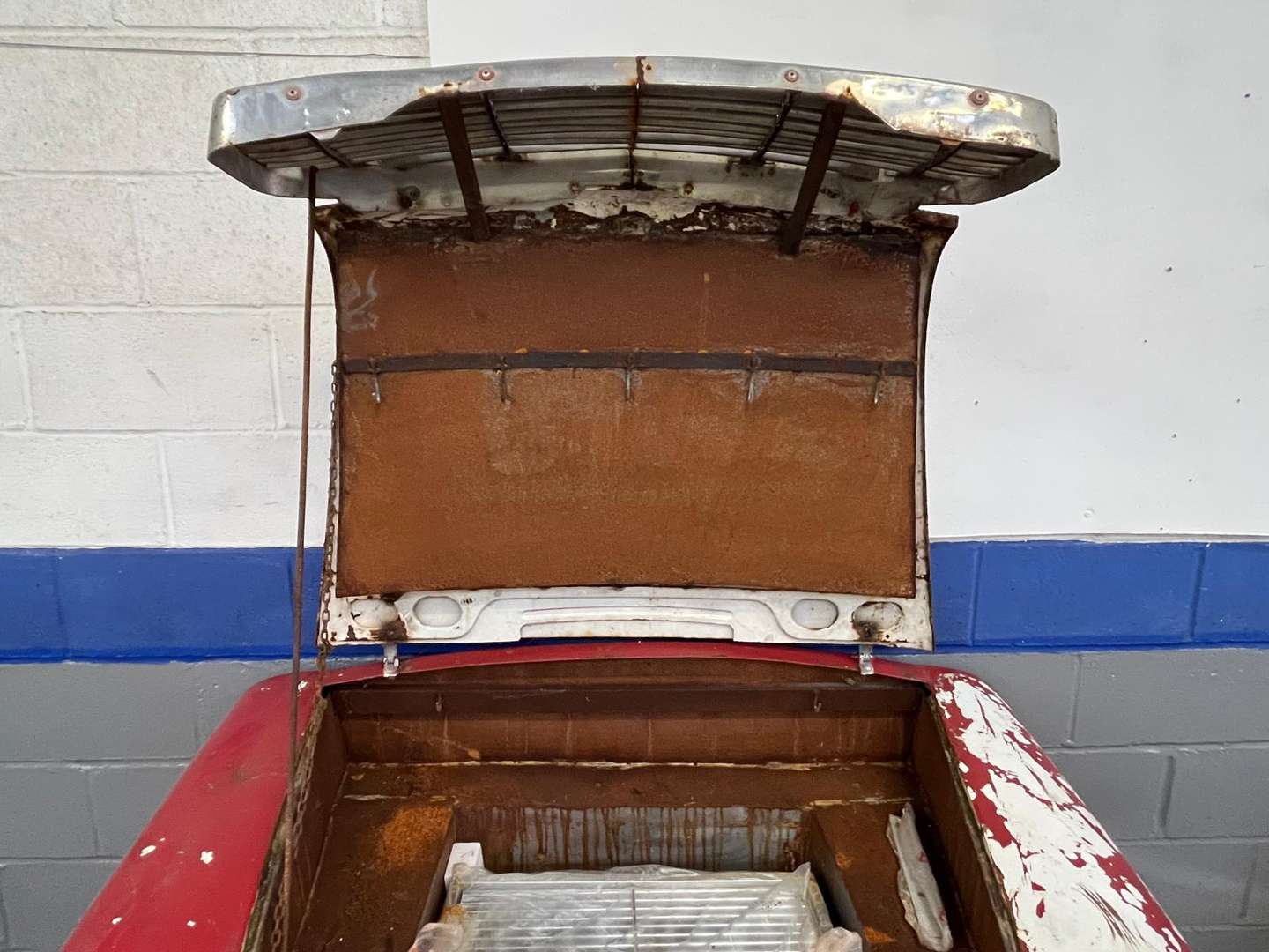 <p>Tatra Front, Converted to a BBQ</p>