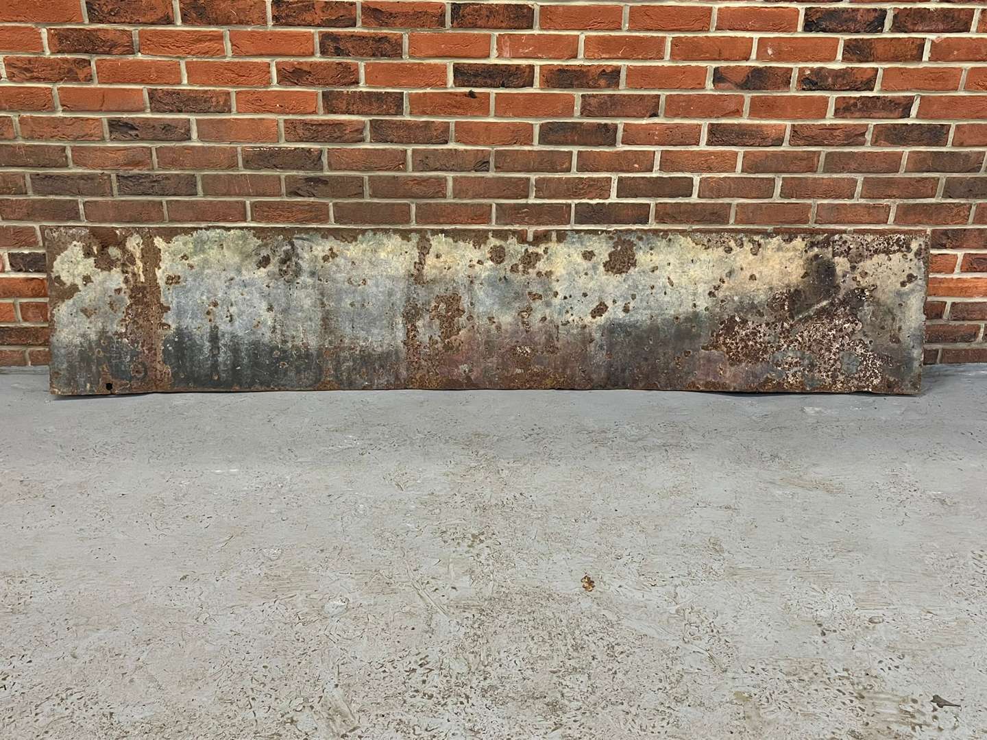 <p>Daily Telegraph Large Enamel Sign</p>