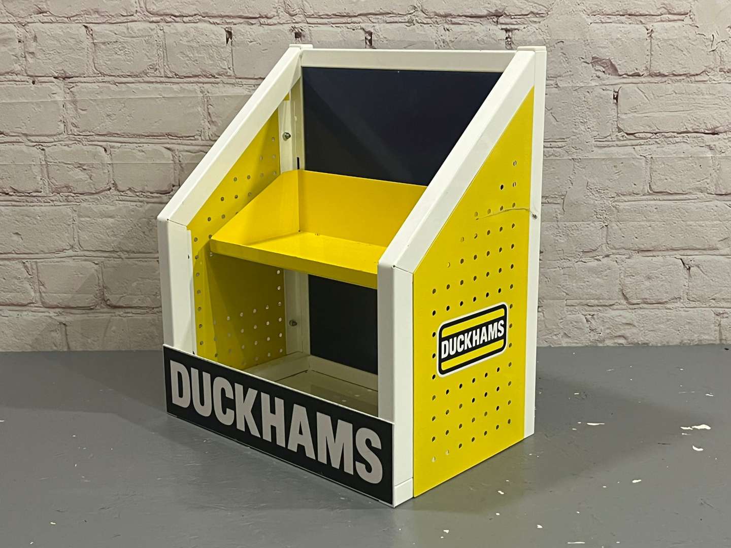 <p>Duckhams Oil Display Cabinet and Sign (2)</p>