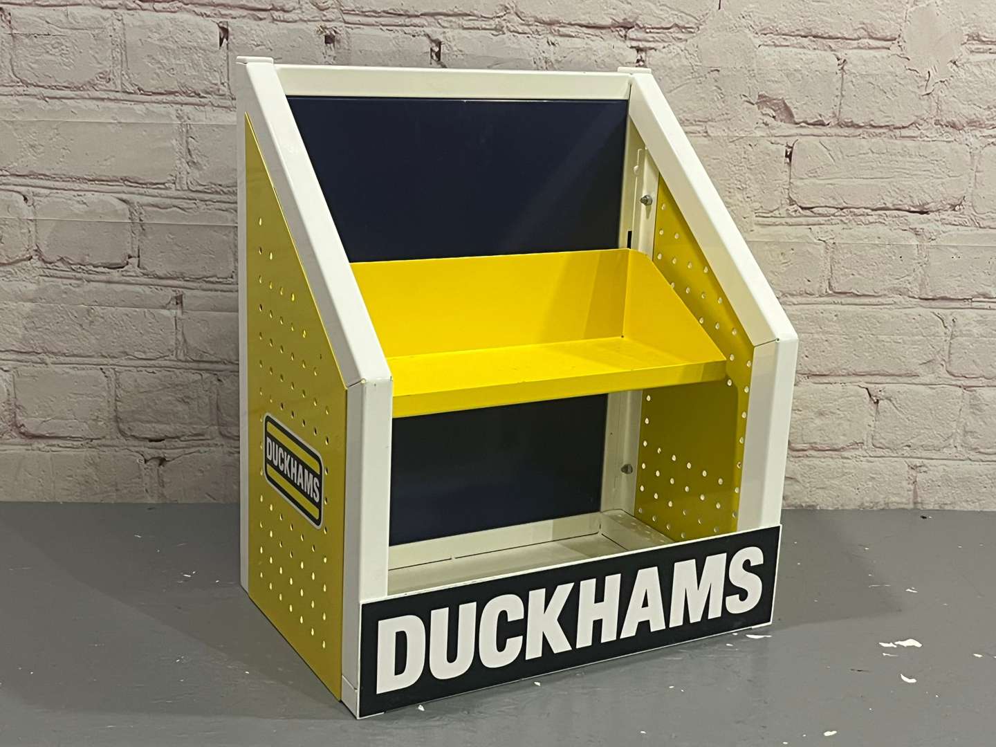 <p>Duckhams Oil Display Cabinet and Sign (2)</p>