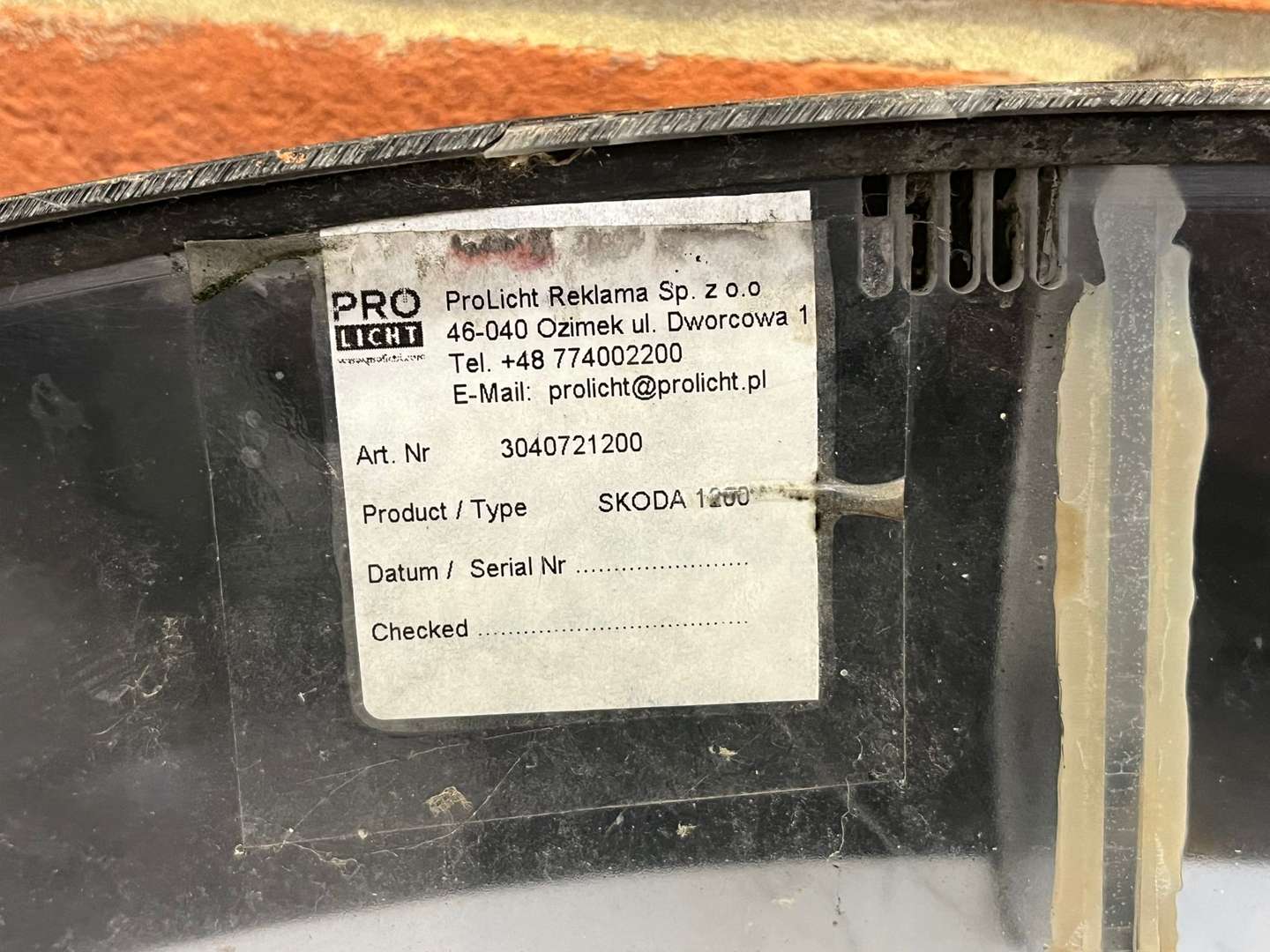 <p>Large Skoda Emblem Dealership Illuminated Sign</p>