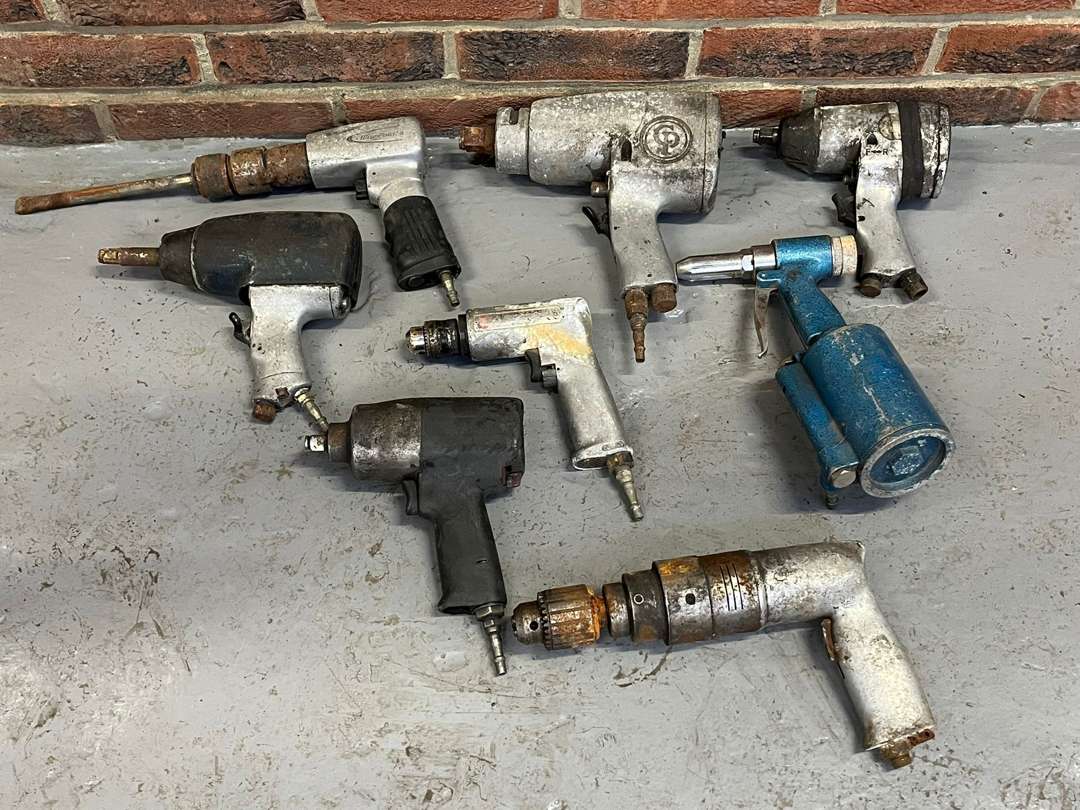 <p>Mixed Lot MAC Air Tools Etc</p>