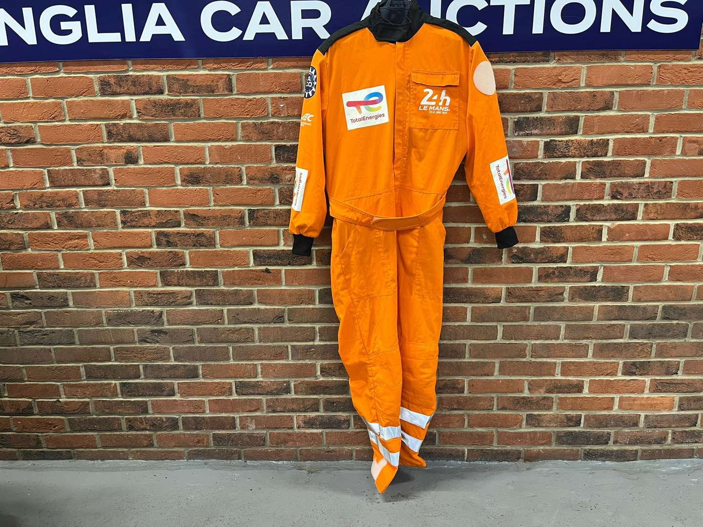 <p>Le Mans 24Hour Marshalls Overalls (Size L)</p>