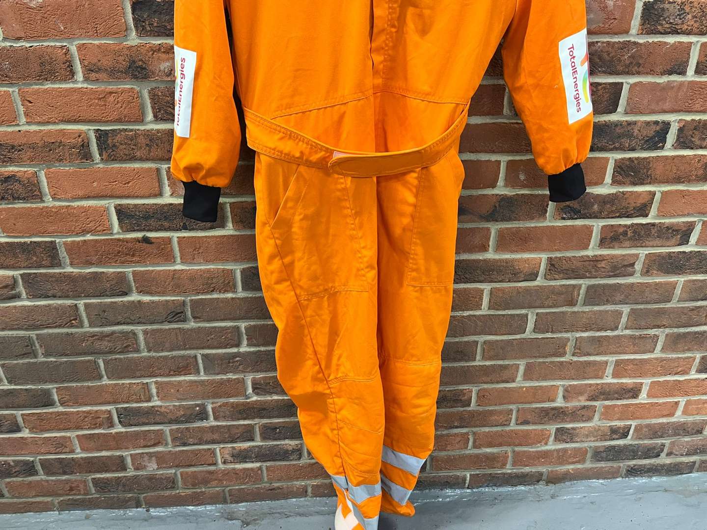 <p>Le Mans 24Hour Marshalls Overalls (Size L)</p>