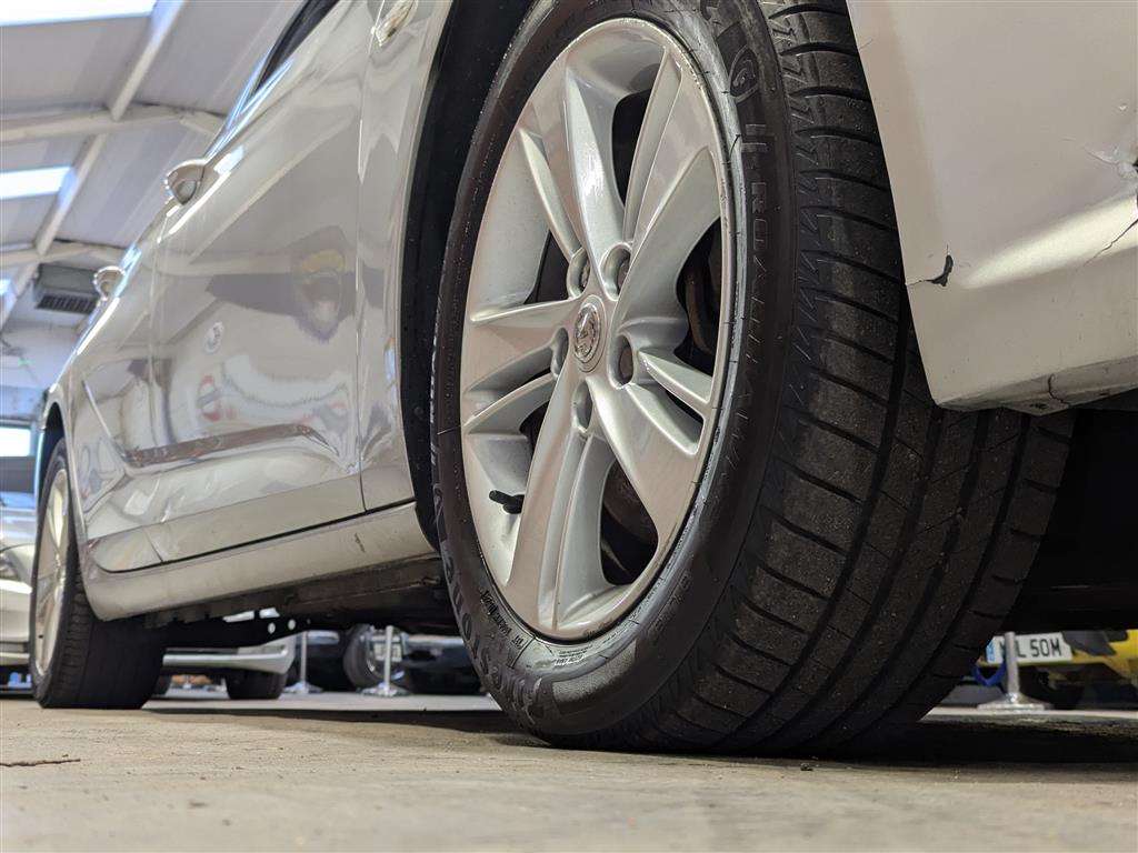 <p>2018 VAUXHALL INSIGNIA TECH LINE NAV T</p>