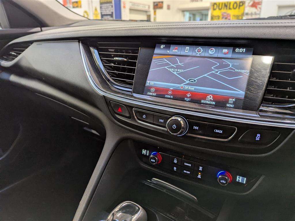 <p>2018 VAUXHALL INSIGNIA TECH LINE NAV T</p>
