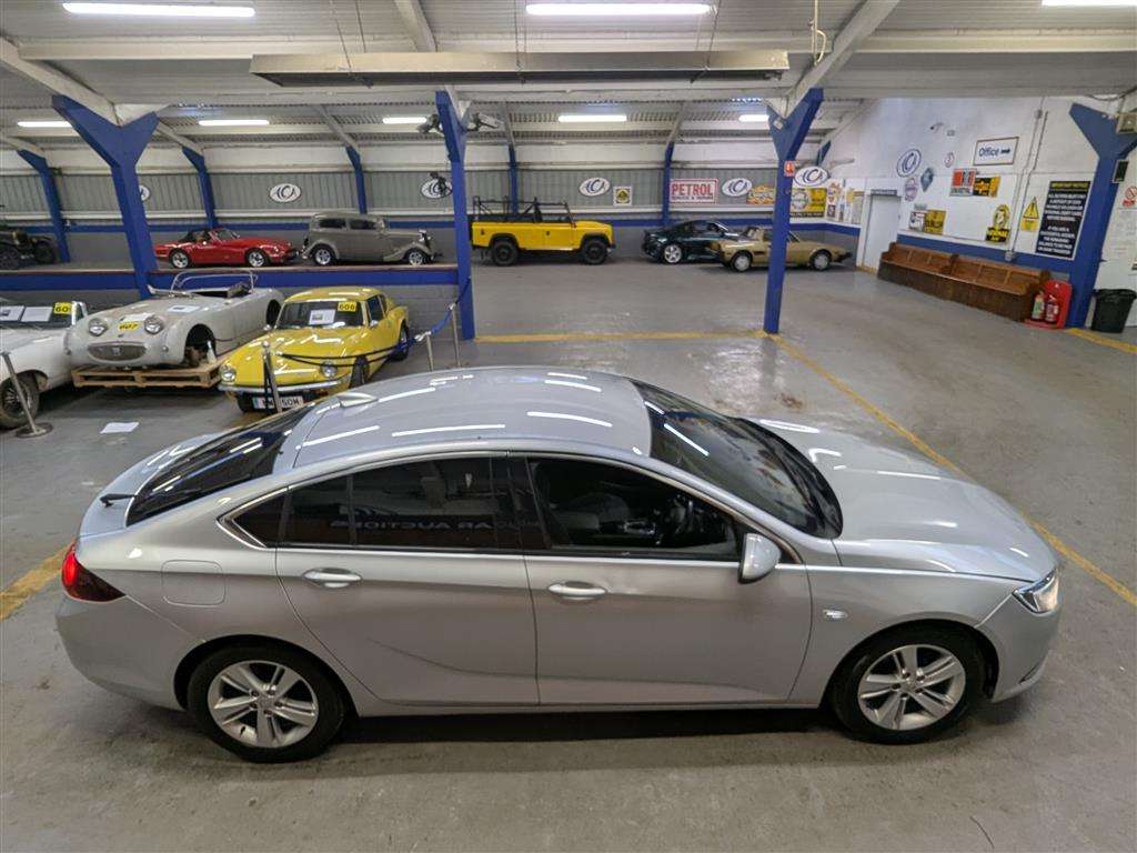 <p>2018 VAUXHALL INSIGNIA TECH LINE NAV T</p>