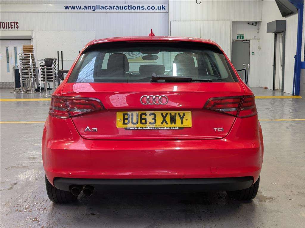<p>2013 AUDI A3 SE TDI</p>