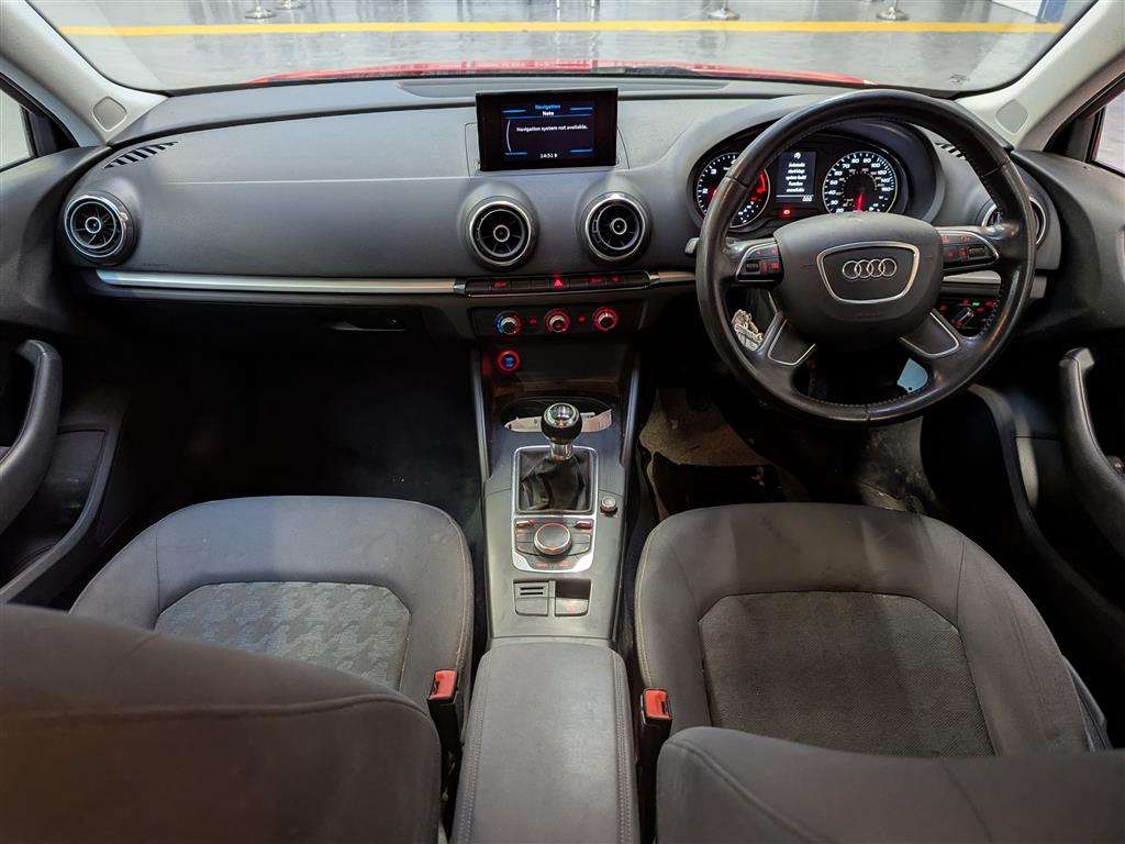 <p>2013 AUDI A3 SE TDI</p>