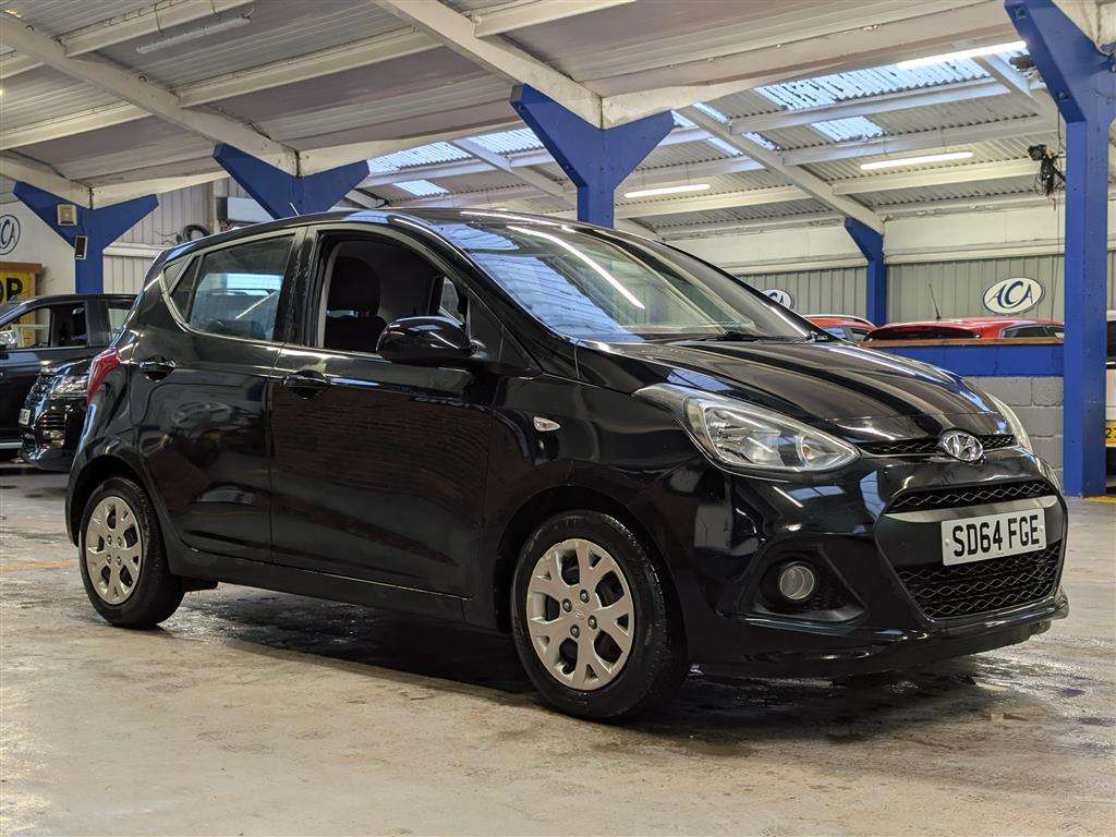 <p>2014 HYUNDAI I10 SE</p>