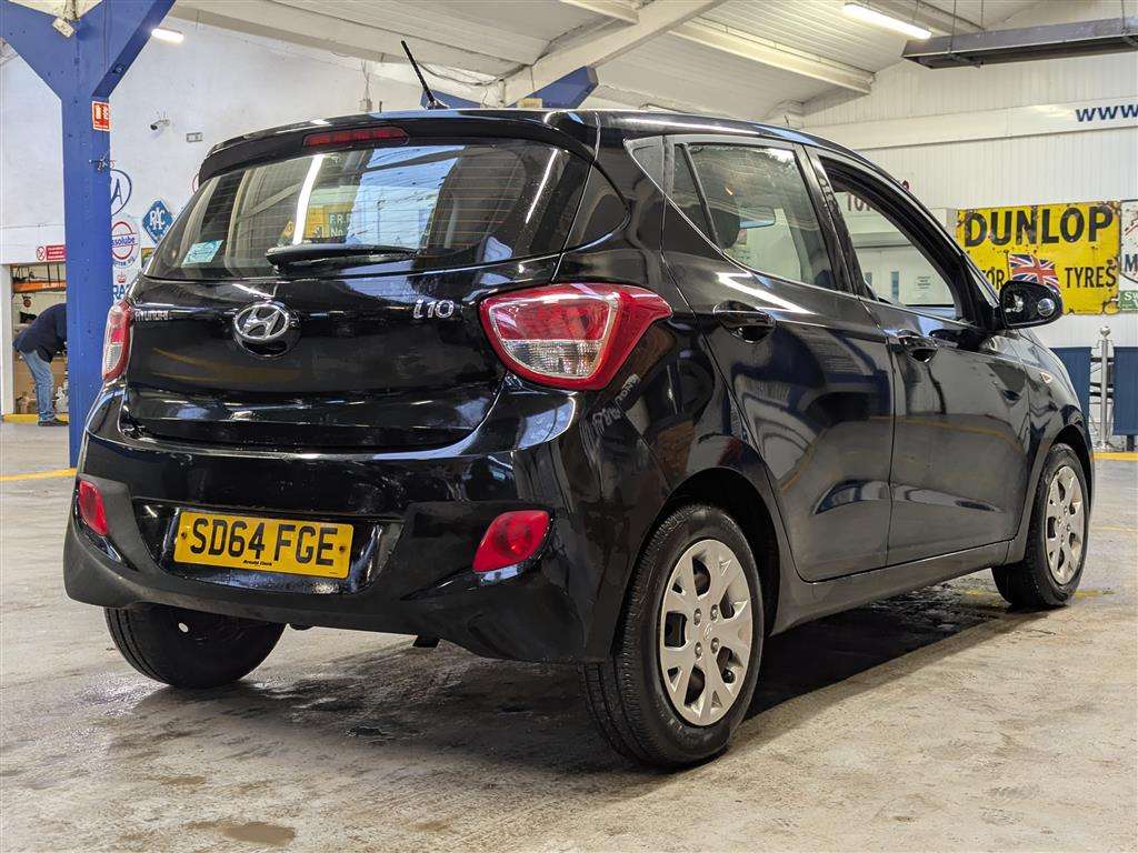 <p>2014 HYUNDAI I10 SE</p>