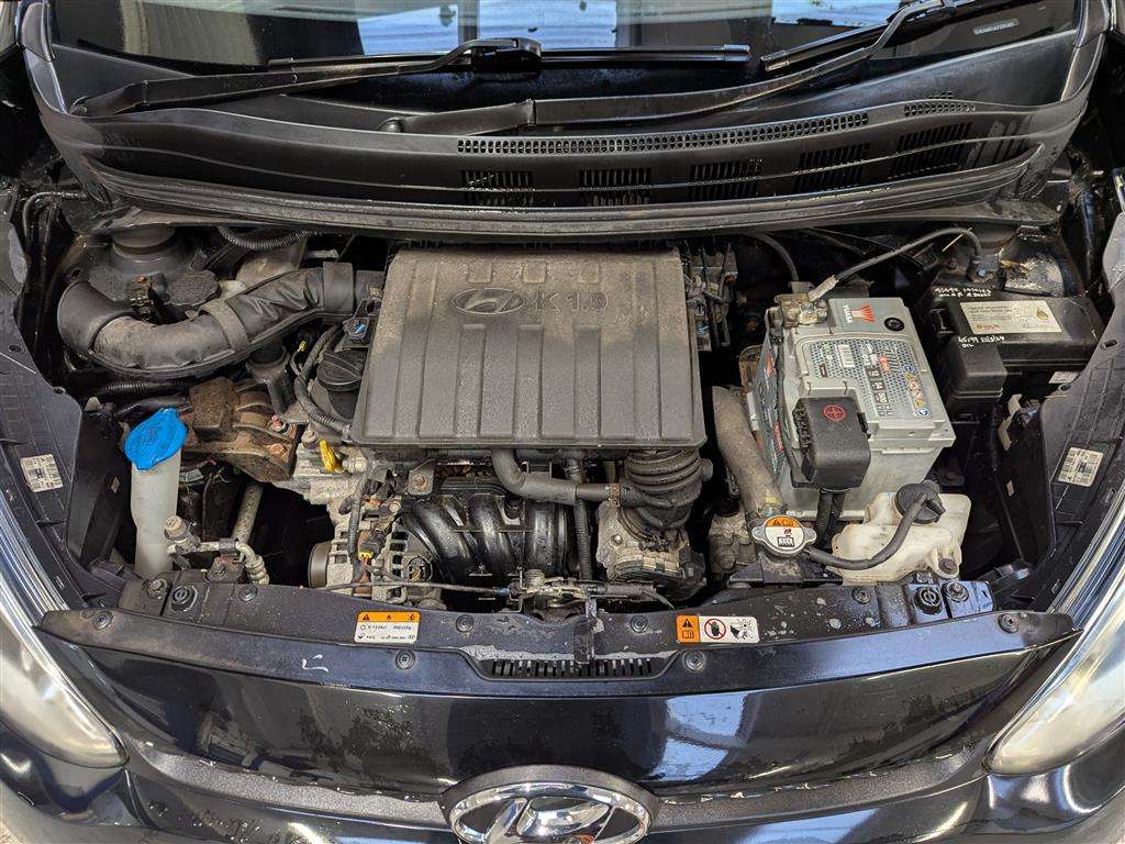 <p>2014 HYUNDAI I10 SE</p>