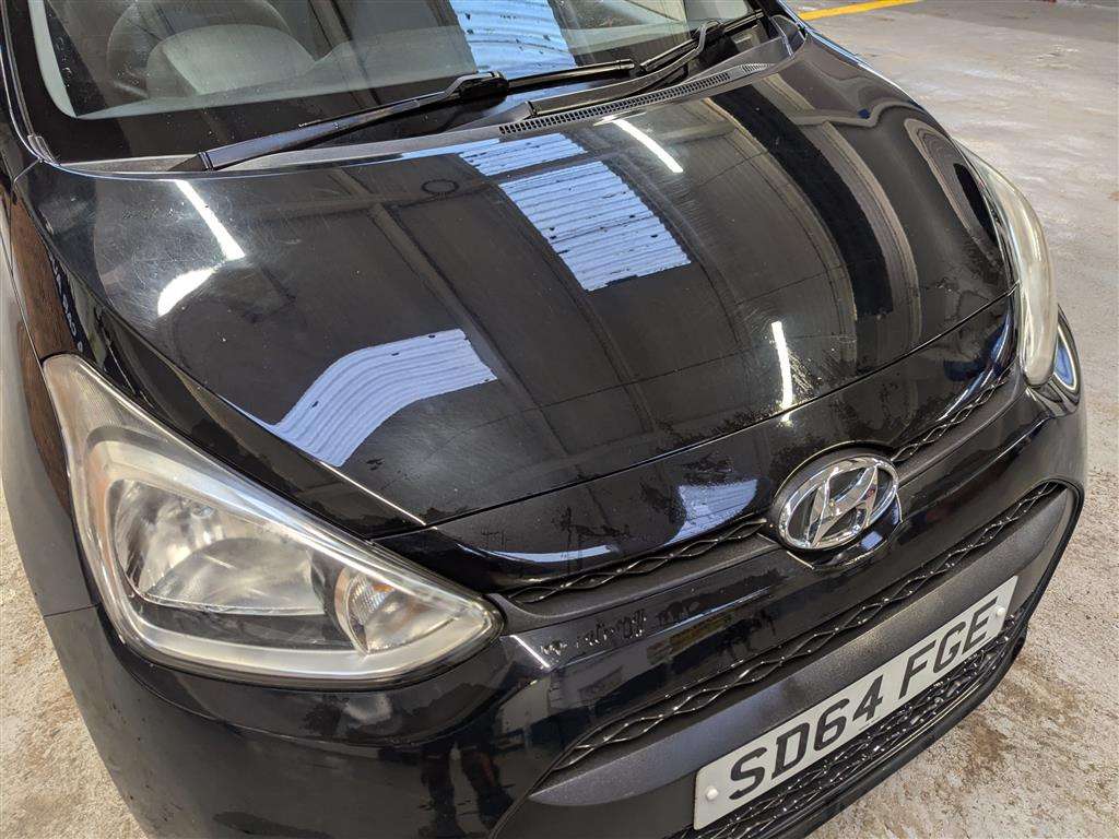 <p>2014 HYUNDAI I10 SE</p>