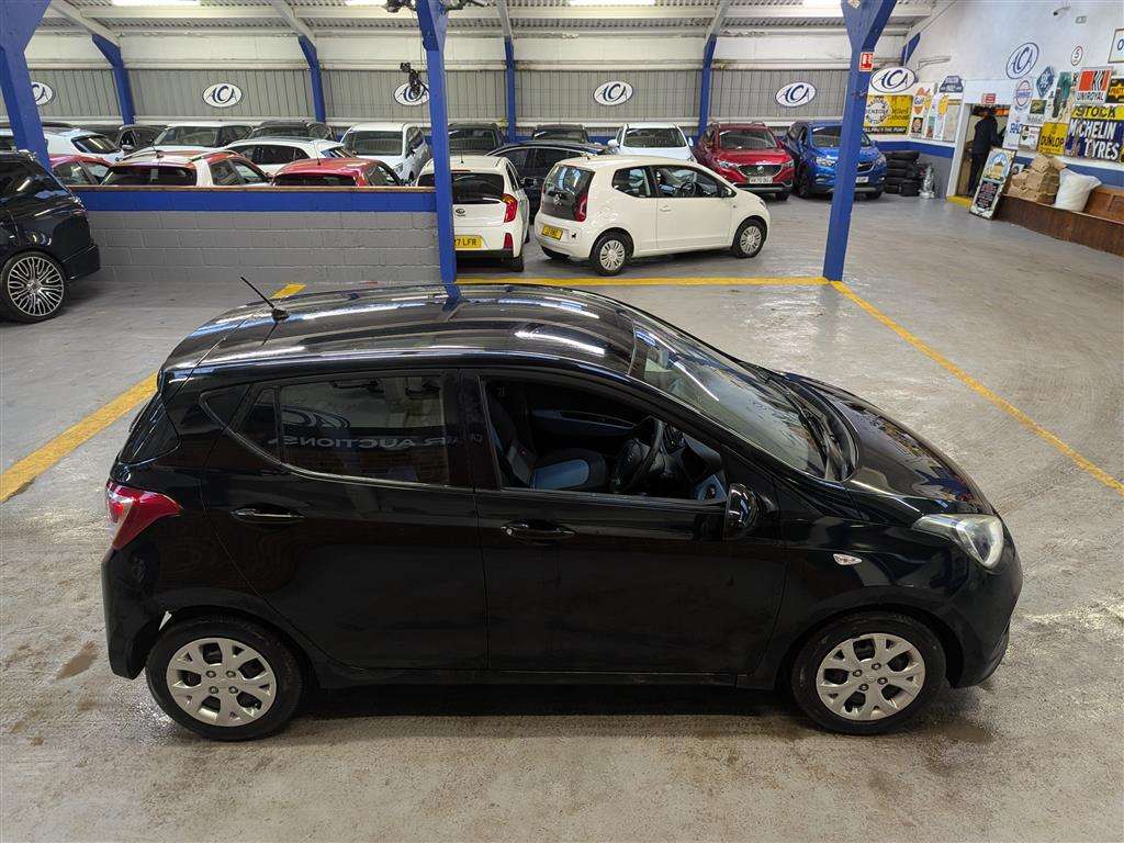 <p>2014 HYUNDAI I10 SE</p>