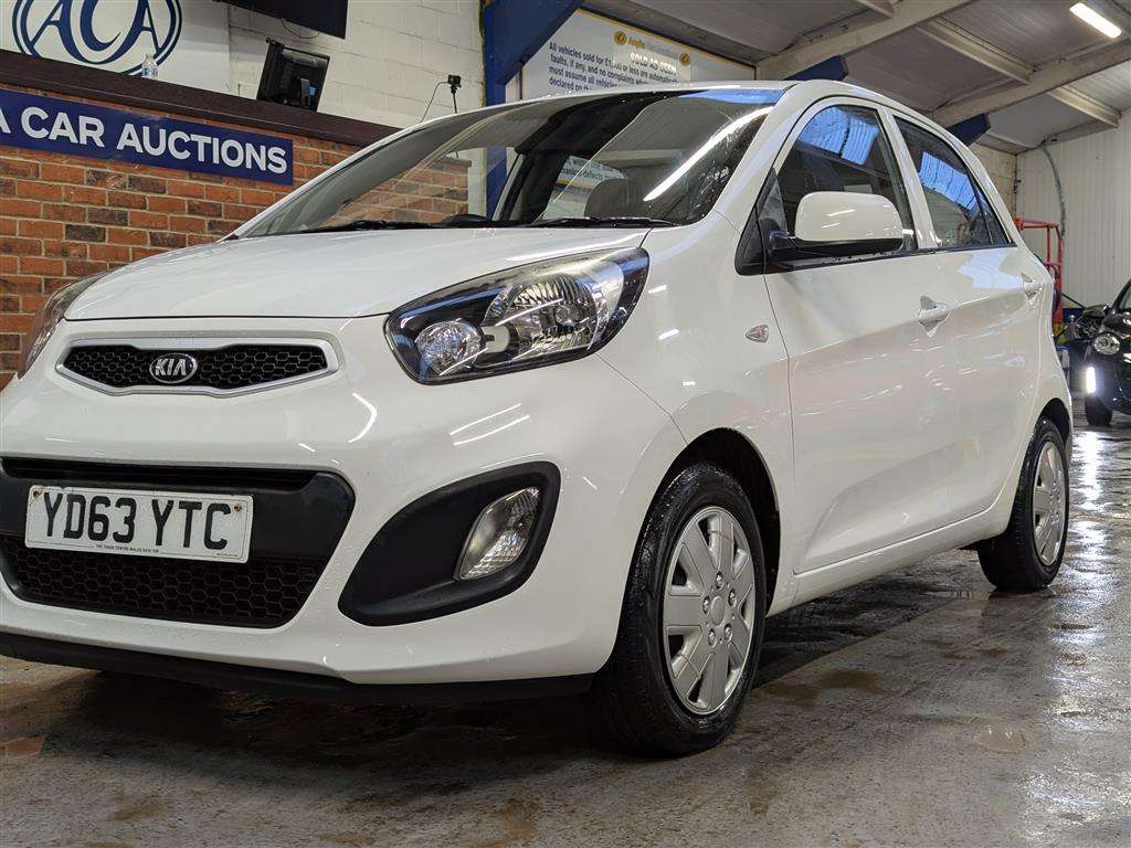 <p>2013 KIA PICANTO 1 AIR</p>